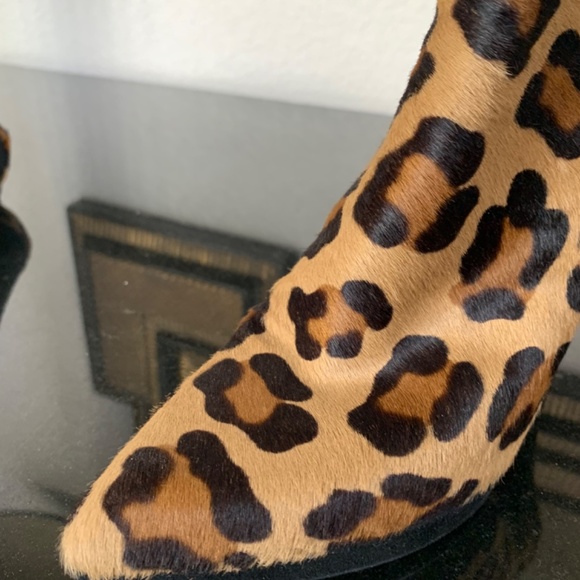 Leopard Print Pony Hair Ankle Boots - Size 7 - Picture 4 of 9